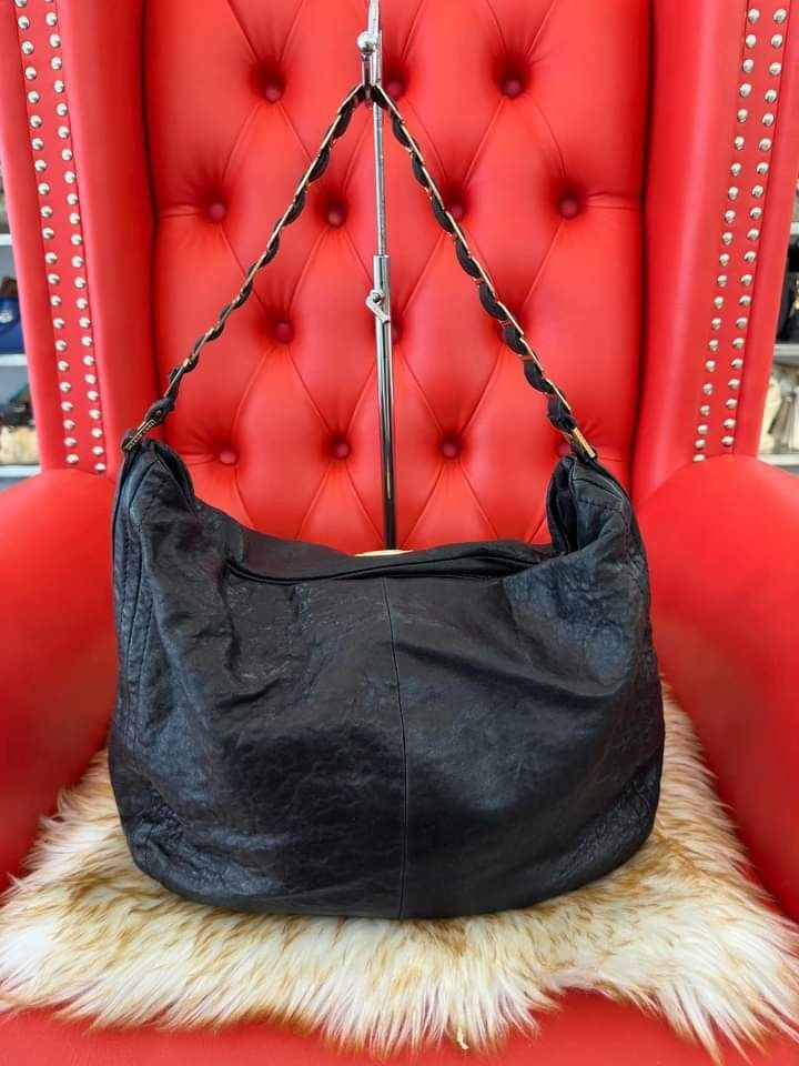 Tory burch black store leather hobo bag