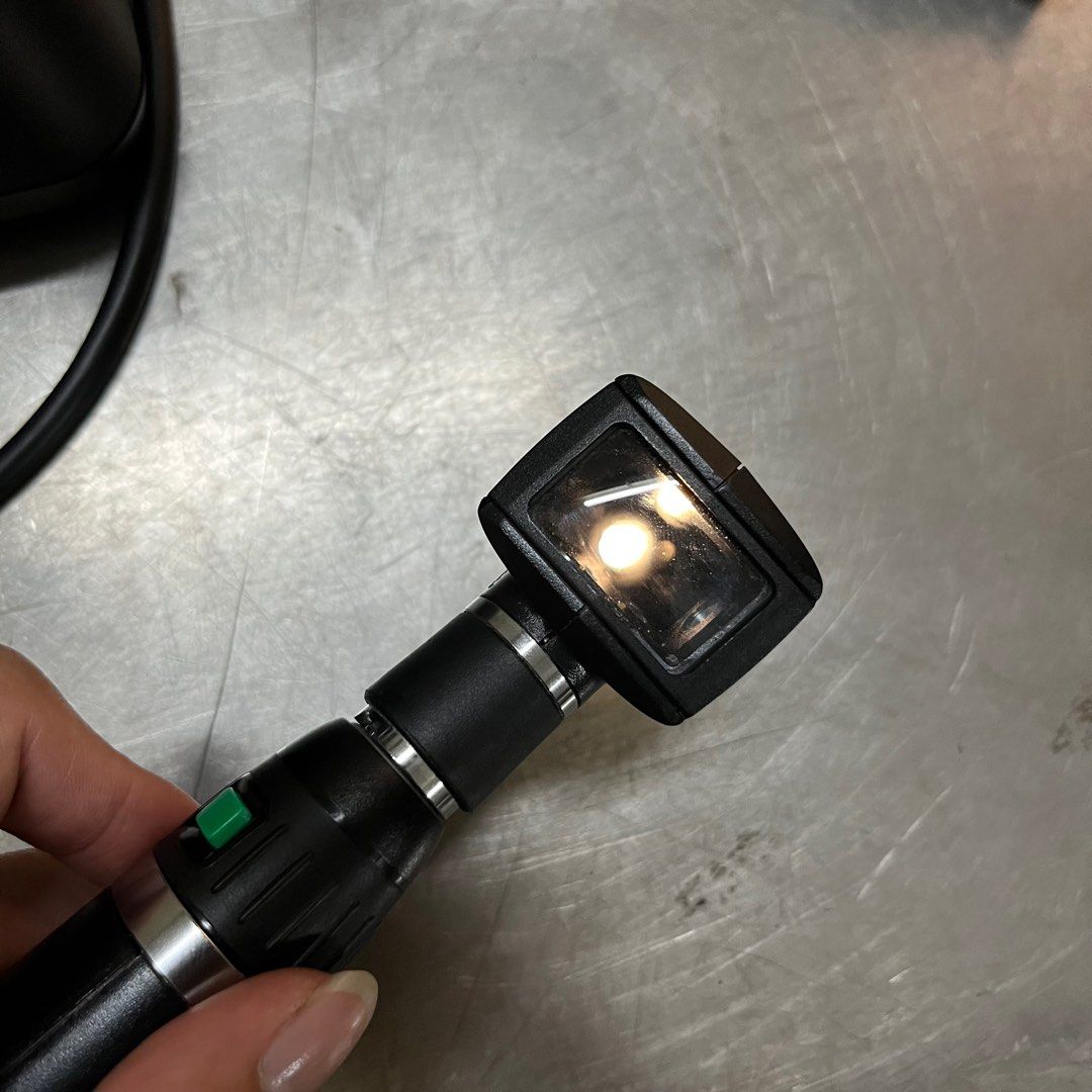 Welch Allyn 3.5V Ophthalmoscope & Otoscope w/ Universal Desk Charger