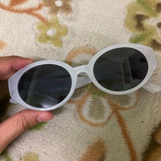 (Category: ) located in . Submitted by arinahmior (Listing ID 1239294417, Image 1). Description: .