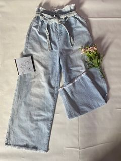 (Category: ) located in . Submitted by hanieyee (Listing ID 1239257710, Image 1). Description: .