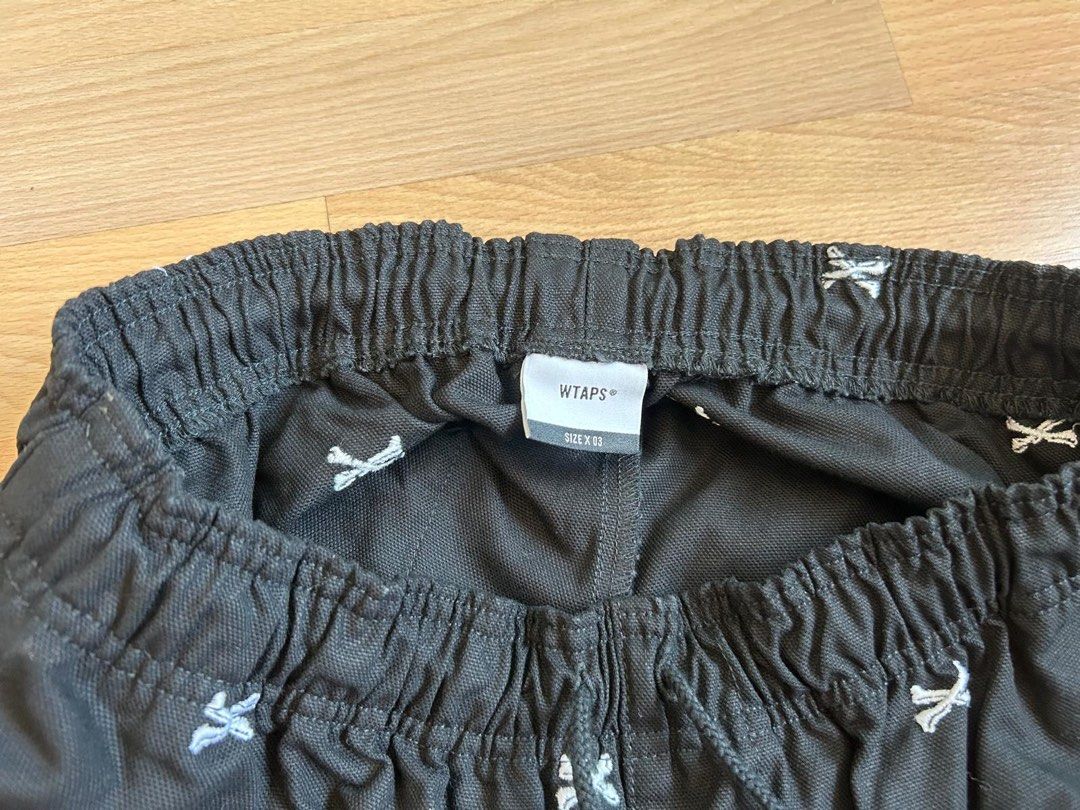 Wtaps shorts size 03, 男裝, 褲＆半截裙, 短褲- Carousell