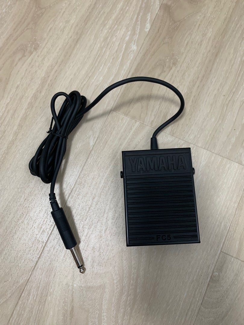 Yamaha FC5 Compact Sustain Pedal for Portable Keyboards