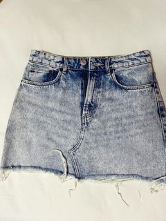 (Category: ) located in . Submitted by avvcloset (Listing ID 1239169035, Image 1). Description: .