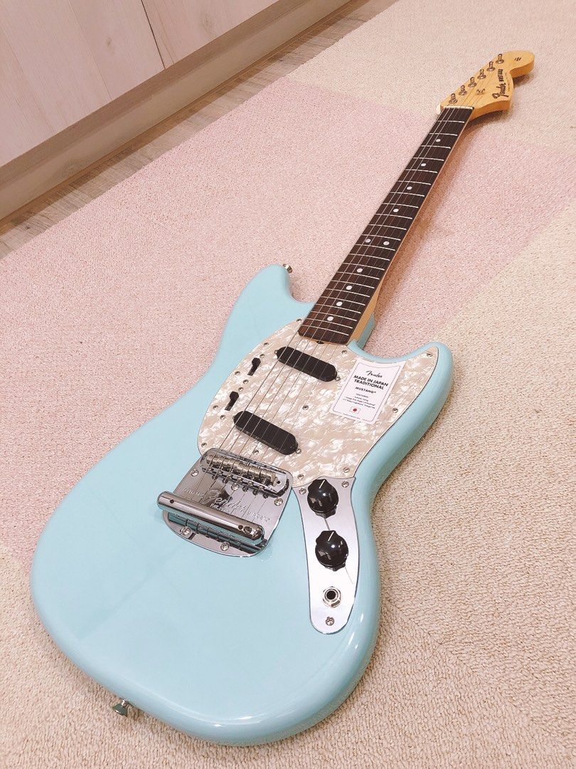 二手近全新日廠Fender Japan Traditional II Mustang 電吉他, 興趣及