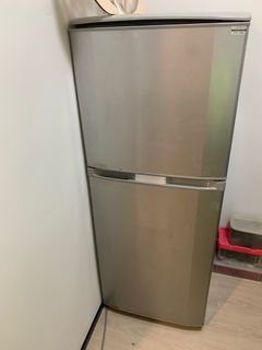 （分類：）位於 。 由 maaaahk 提交（商品編號 1239438056，圖片 1）。簡介： 。