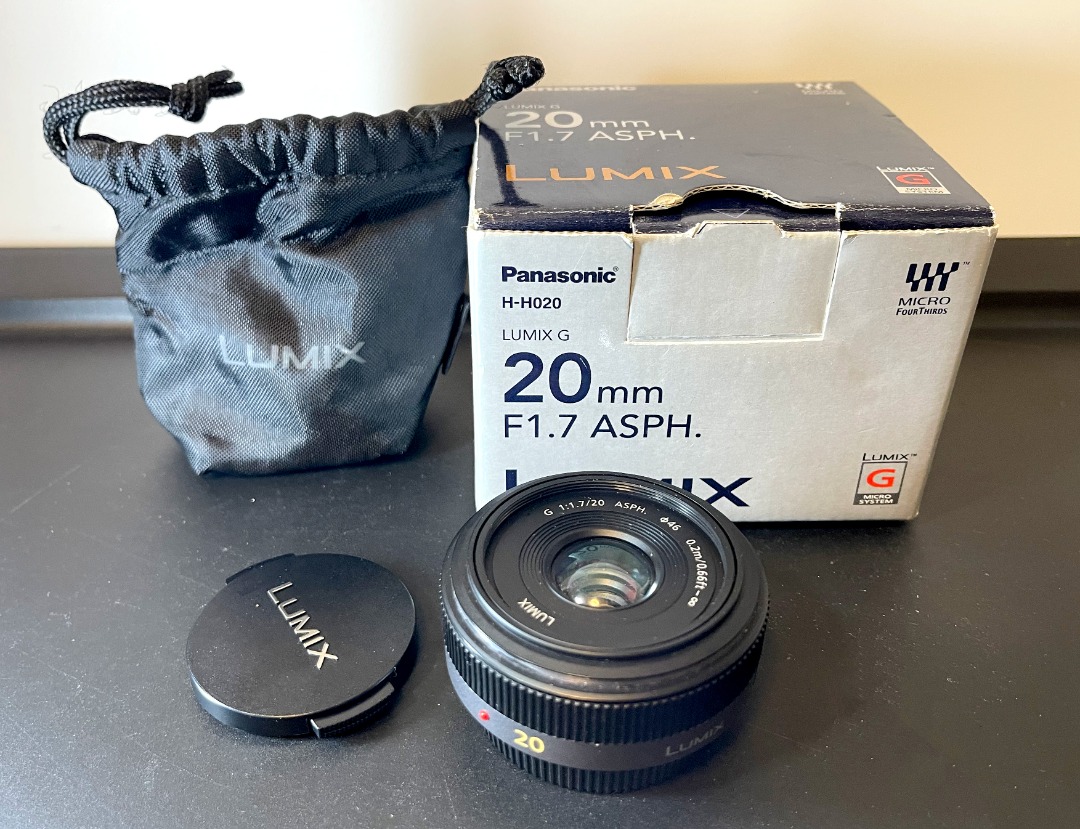 平放Panasonic LUMIX G 20mm F1.7 ASPH M43 H-H020 pancake lens Made