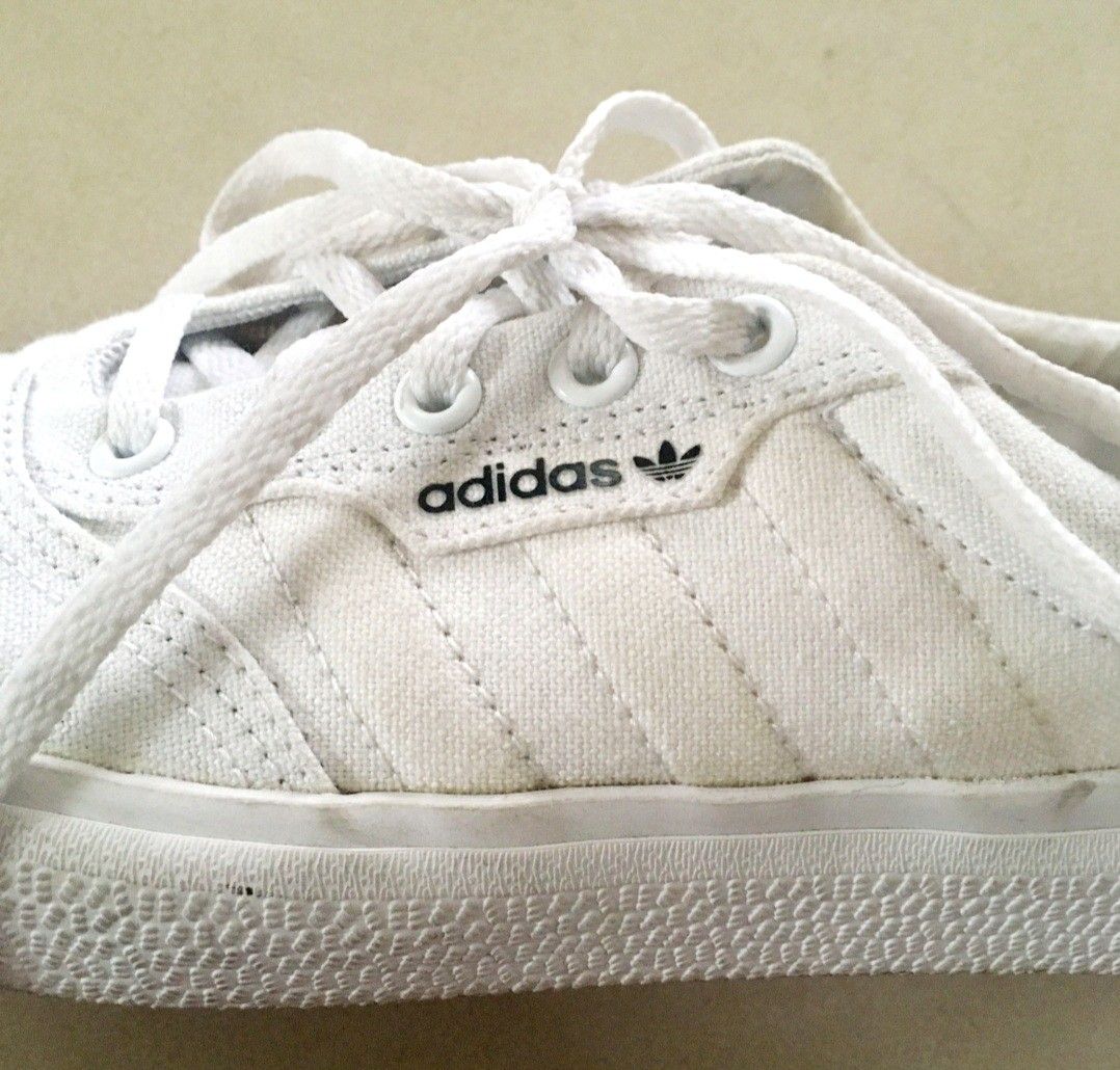 Adidas 3MC white, Women's Footwear, on Carousell