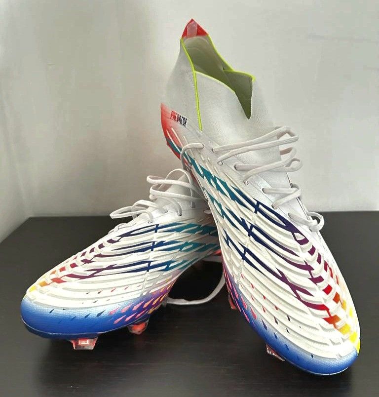 Adidas Predator Size 11.5 Sports Equipment Sports Games