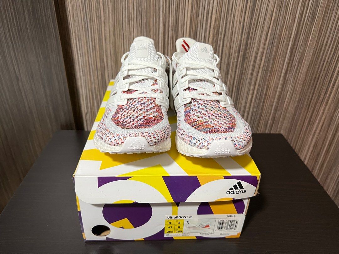 Bb3911 foot locker store