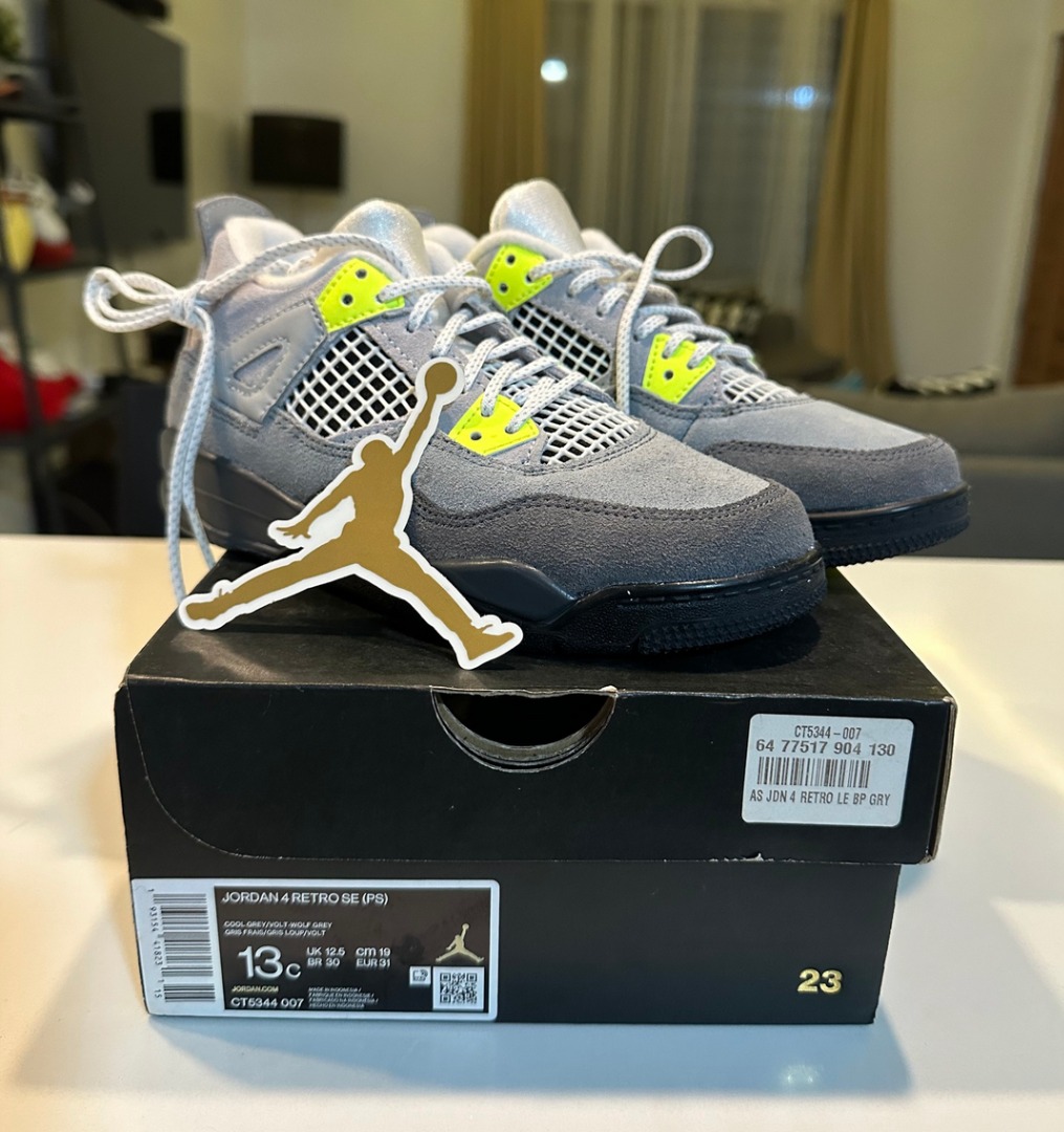 Jordan 4 on sale le neon