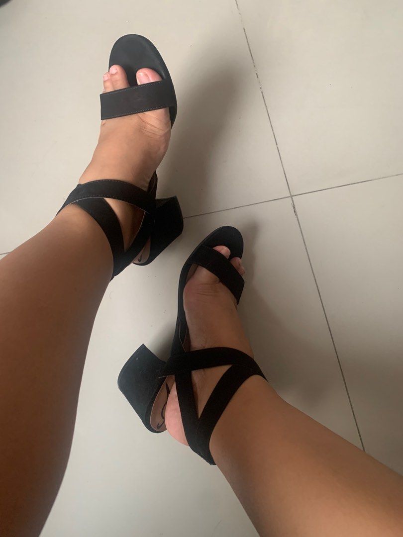 American rag clearance black heels