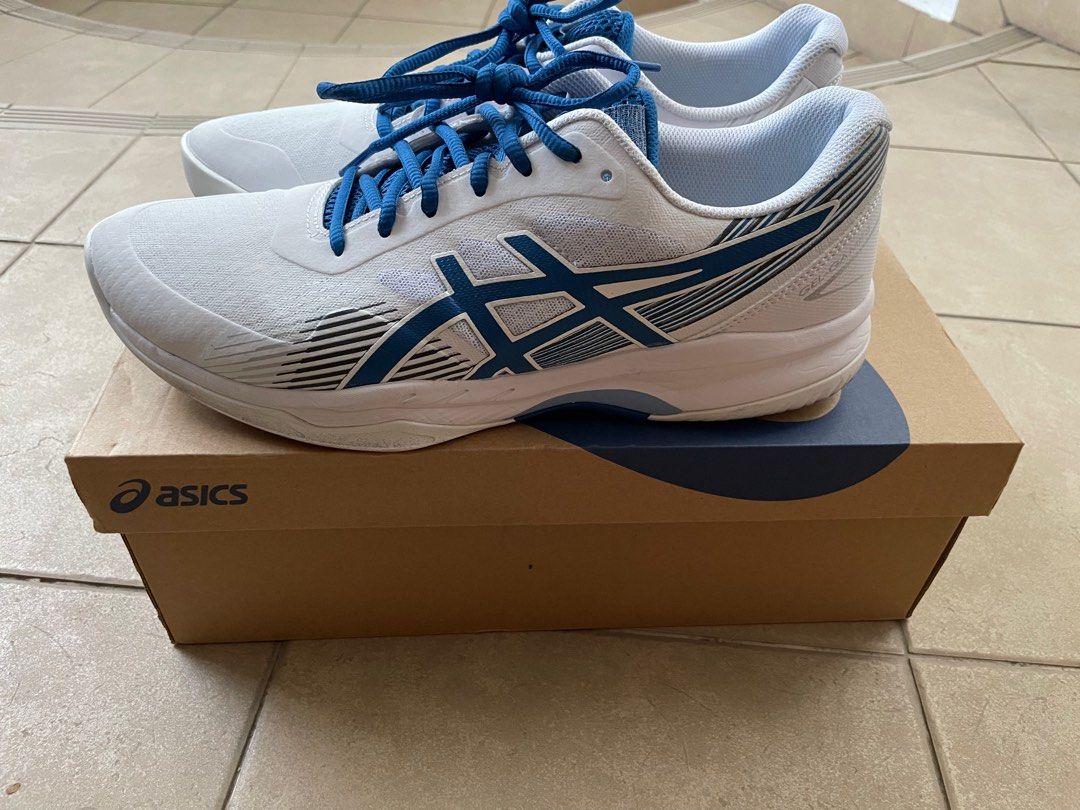 ASICS Tennis Shoes GelGame 8 Size US 11, Men's Fashion, Footwear