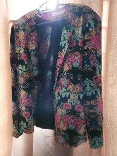 (Category: ) located in . Submitted by mywardrobeworld (Listing ID 1239422379, Image 1). Description: .