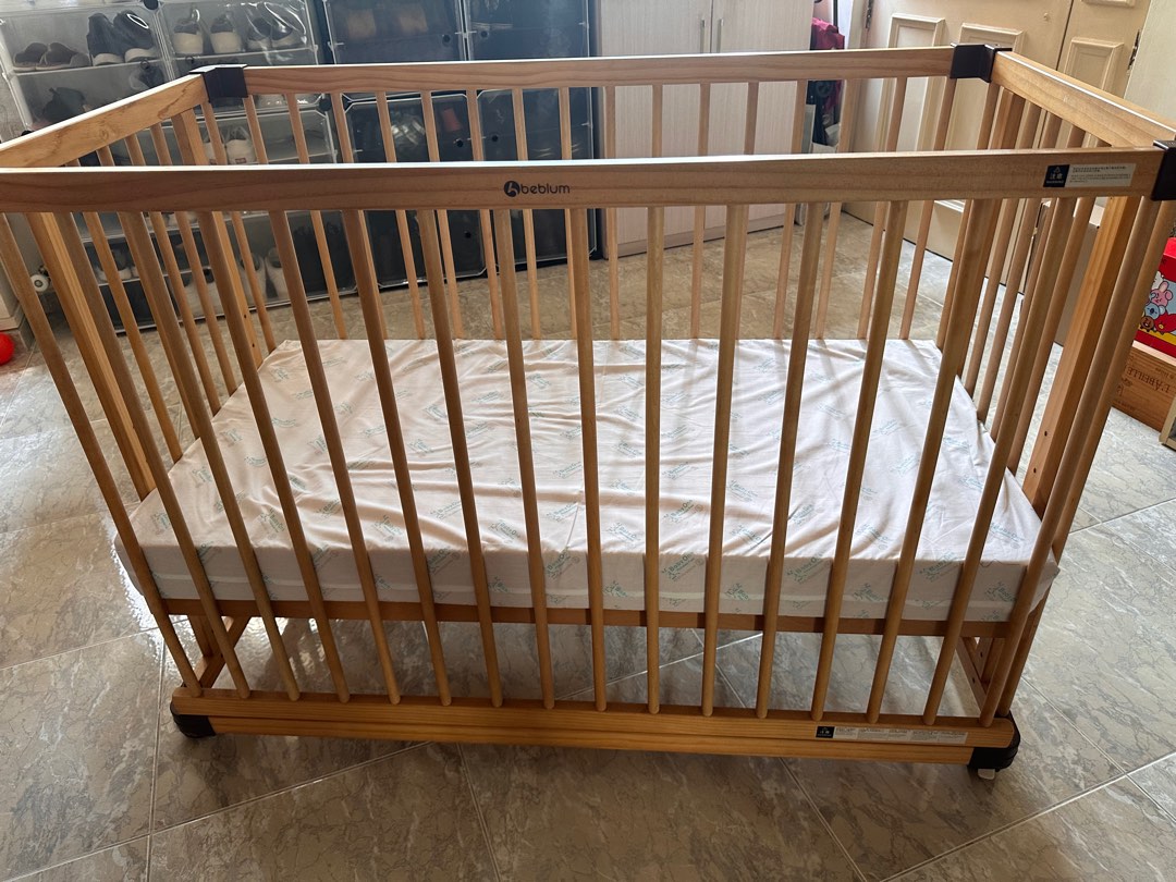 Beblum baby cot clearance