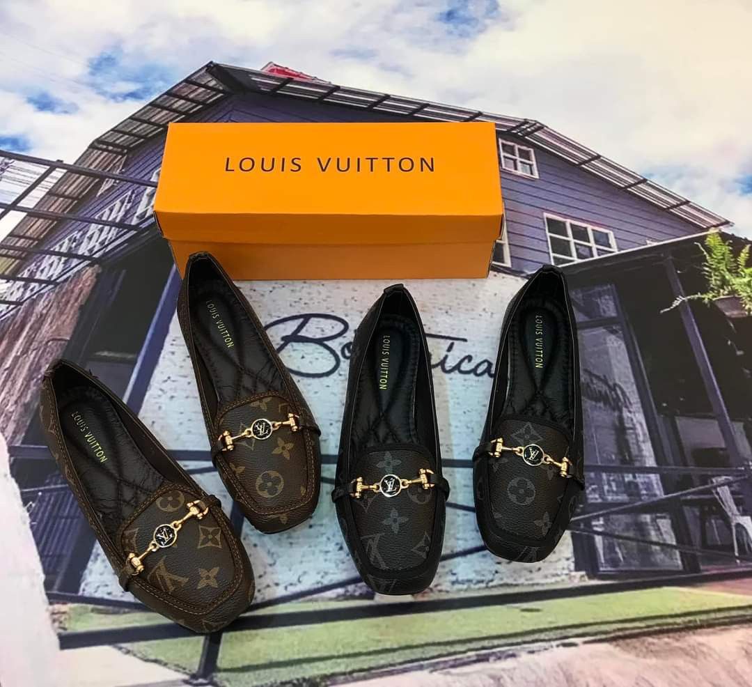 Louis Vuitton Beige Monogram Canvas Laceless Espadrille Sneakers Size 40 Louis  Vuitton