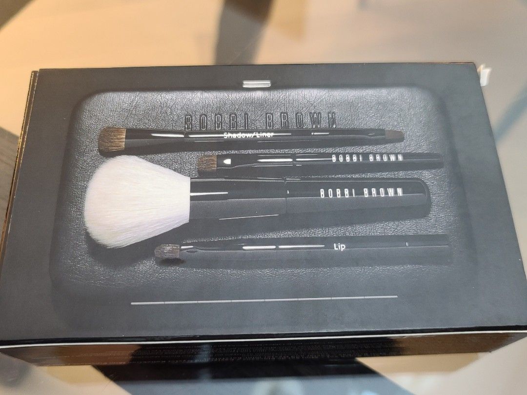 Bobbi Brown Caviar & Oyster Collection Mini Brush Set