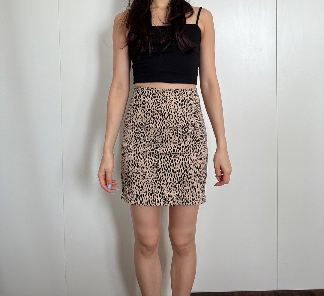 Cheetah print skirt hotsell mini brandy melville