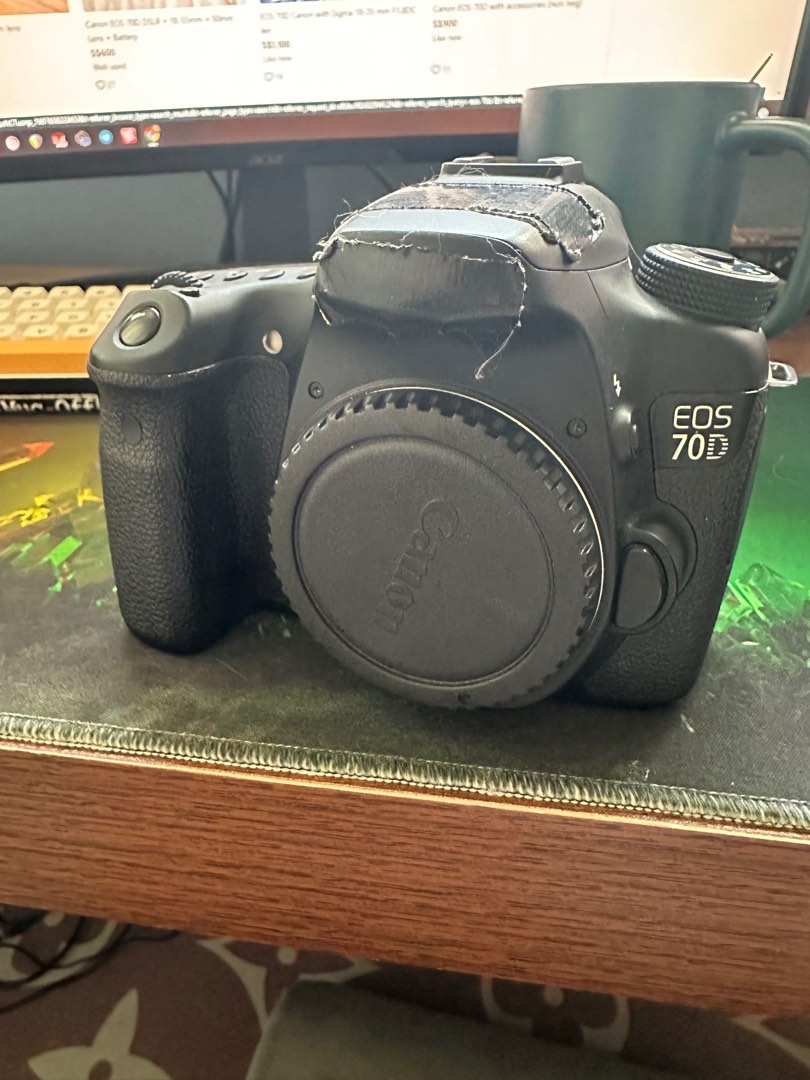 Canon 70D Body Lens (Not Turning On), Photography, Cameras on Carousell