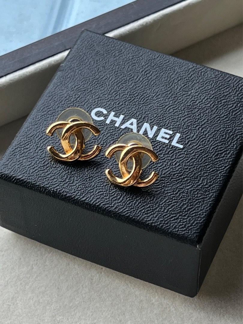 Chanel vintage gold earrings, Luxury, Accessories on Carousell