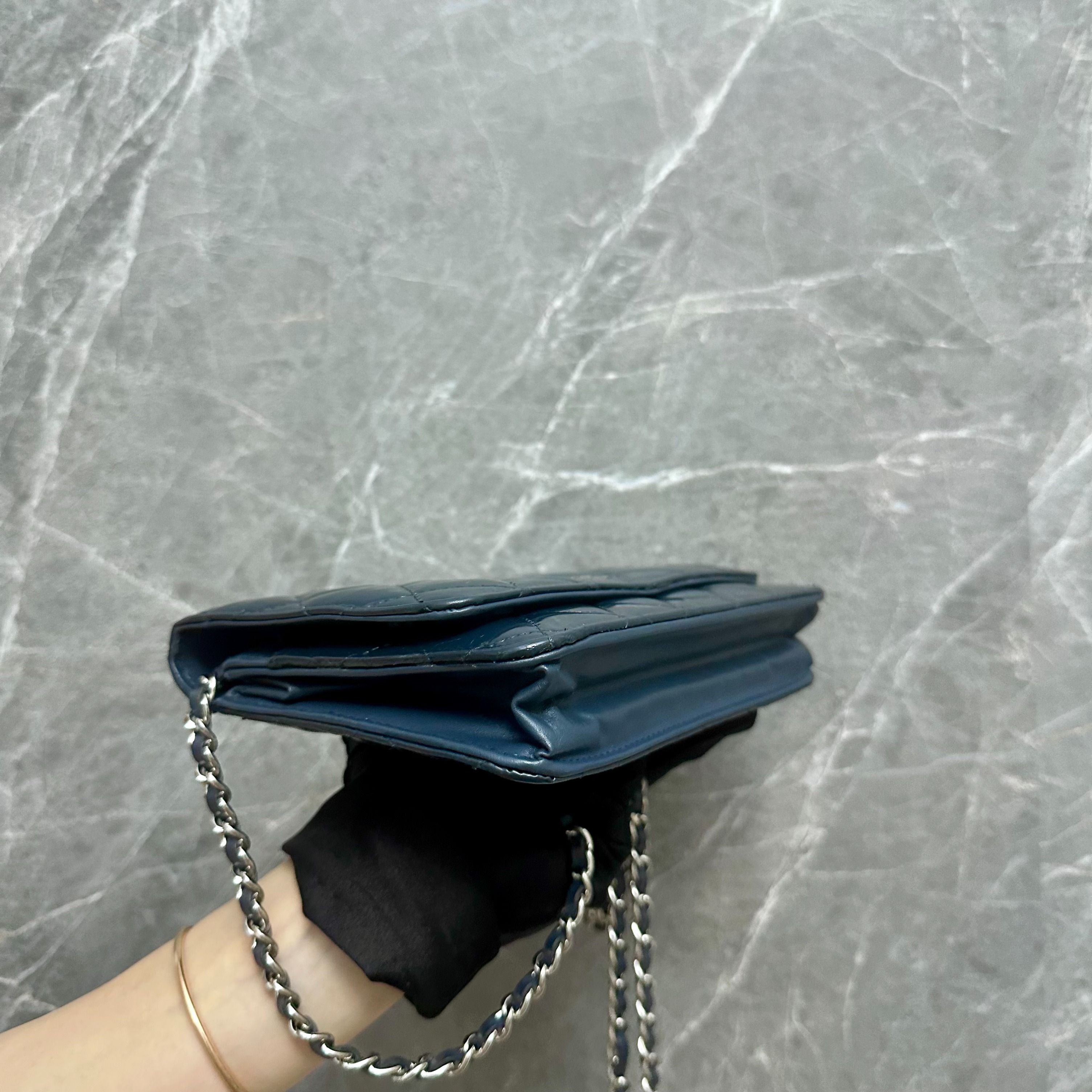 Chanel WOC Wallet on Chain Pochette in Bordeaux Leather – Fancy Lux