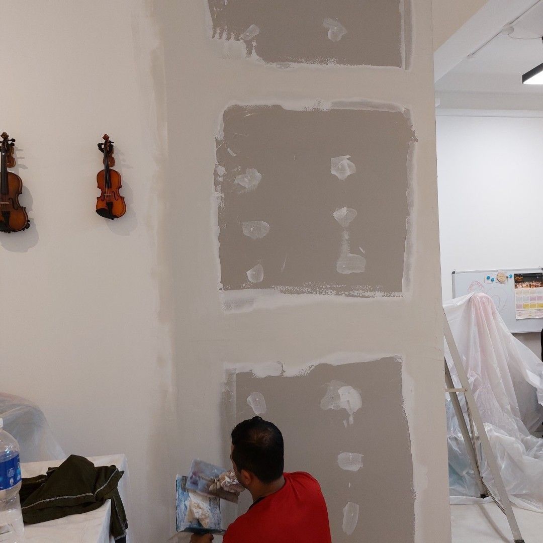 Cheap Painter // Epoxy Paint// Touch Up Plaster//Full Plaster//HDB//Condo//landed house painting