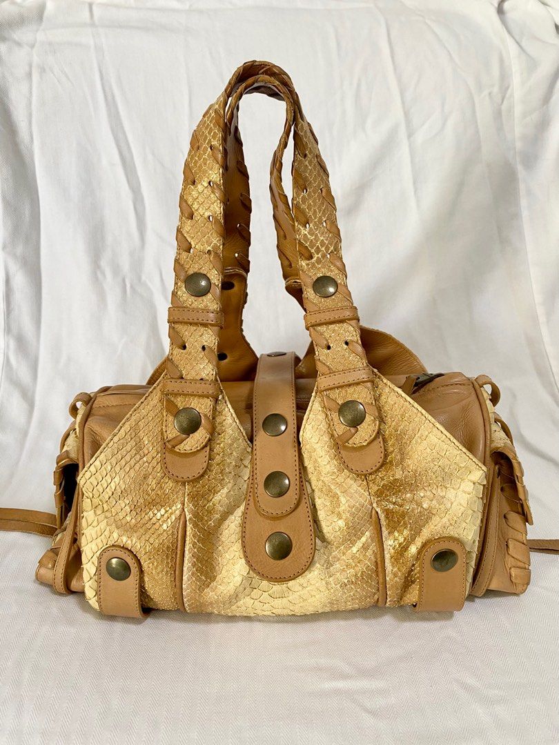 Chloe silverado bag top