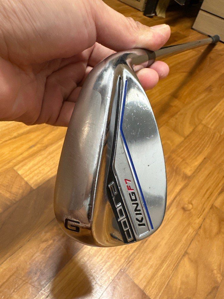 Cobra F7 gap wedge Sports Equipment Sports Games Golf on