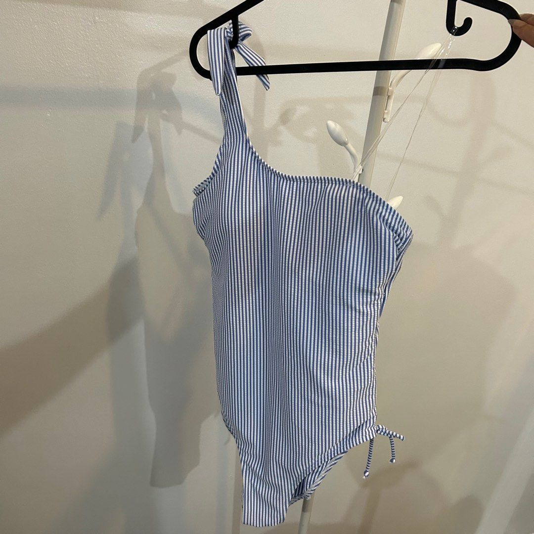 Coco Cabaña one piece one shoulder swimsuit (Category: Bikinis & Swimsuits) located in Calamba. Submitted by fromynes (Listing ID 1239414200, Image 1). Description: Size M Used once Shopee checkout available.