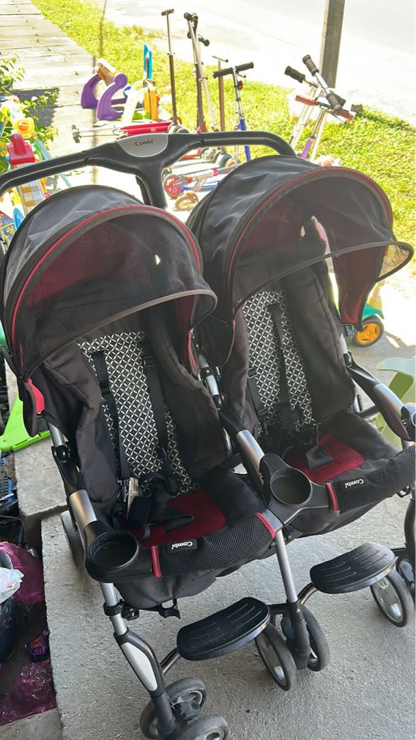 Combi twin savvy double stroller hotsell