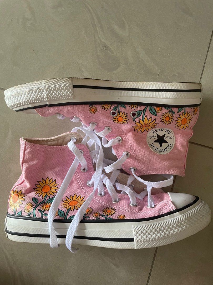Converse jurong point deals
