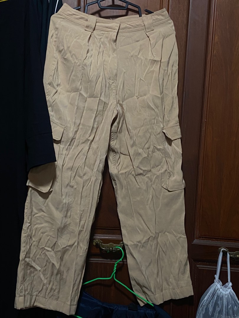 Cream Cargo Pants (soft & cooling material), Women's Fashion, Bottoms