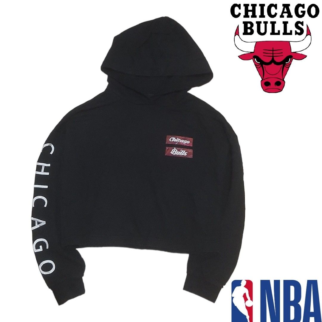Bulls crop top hoodie discount