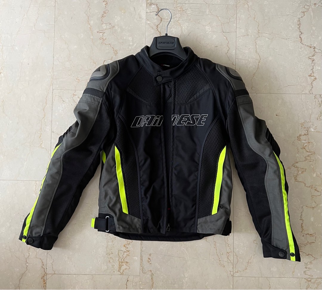 Dainese dry line motorcycle hotsell jacket