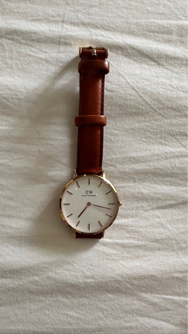 Daniel Wellington Watch on Carousell