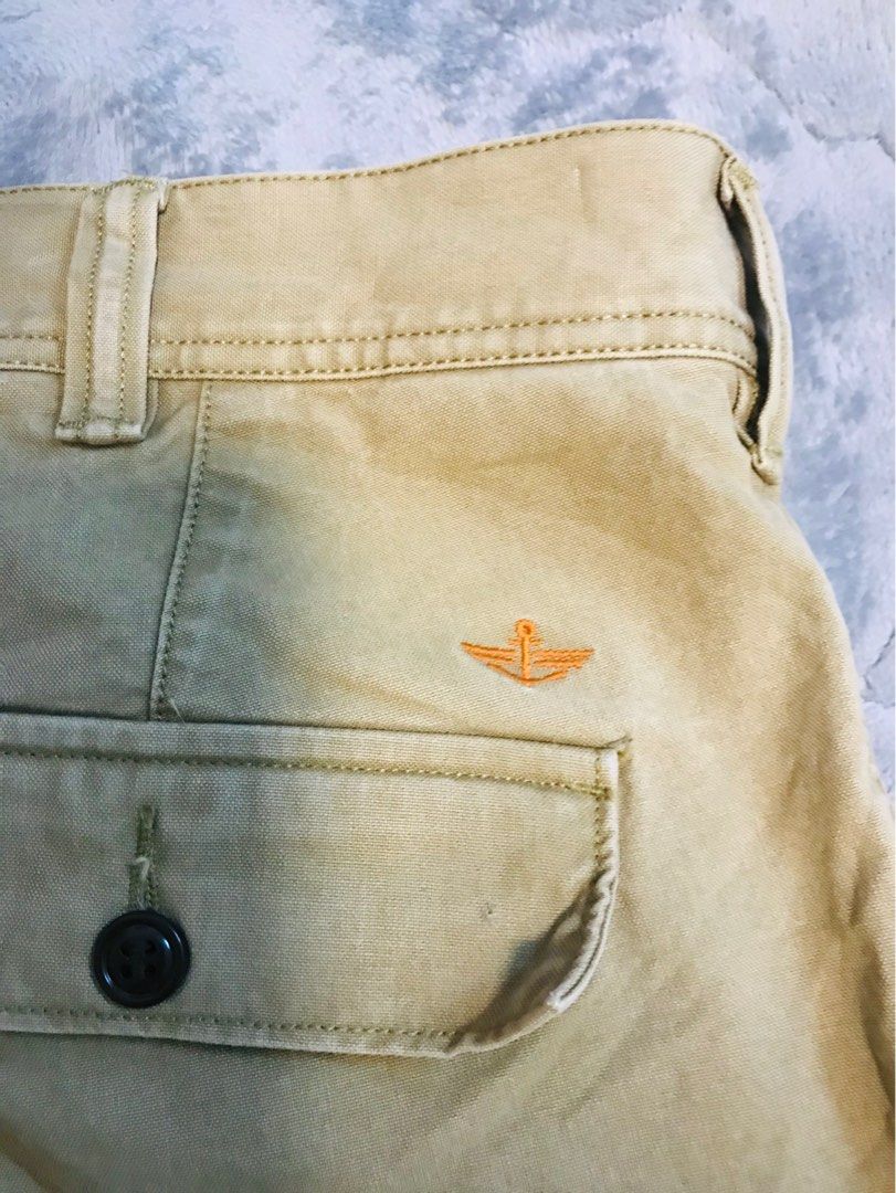 Dockers clearance crossover cargo