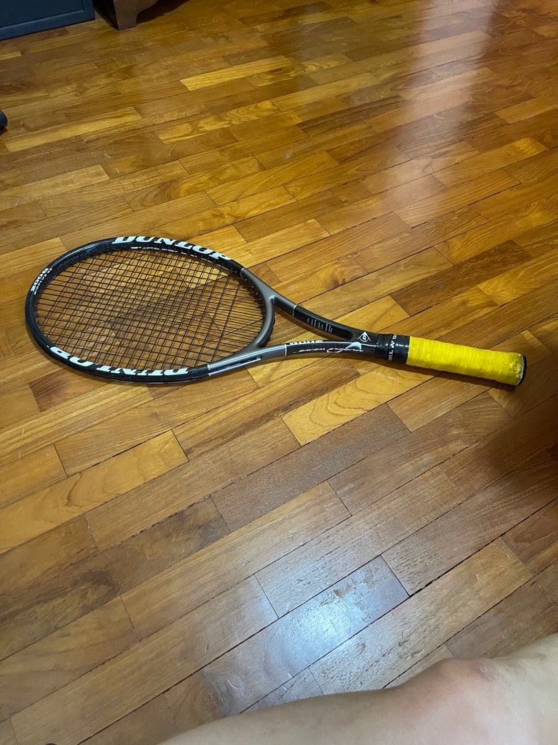 Dunlop 200G Tennis Rackey, Sports Equipment, Sports & Games, Racket ...