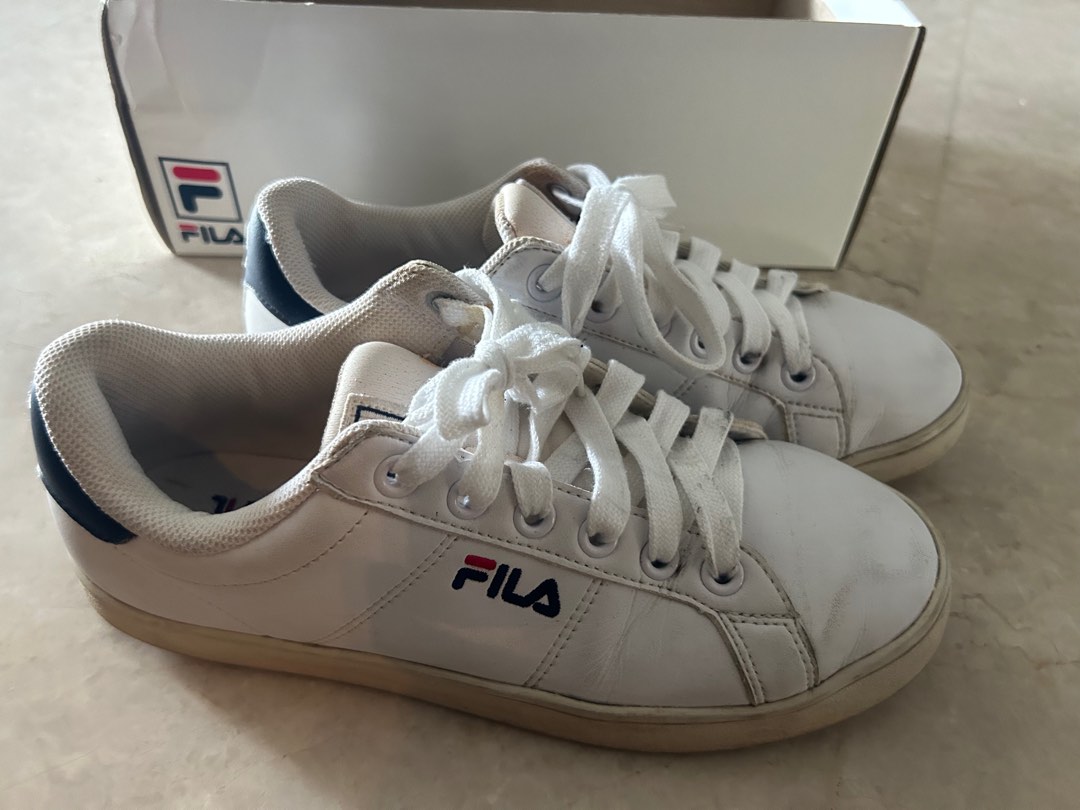 Fila Court Deluxe in White