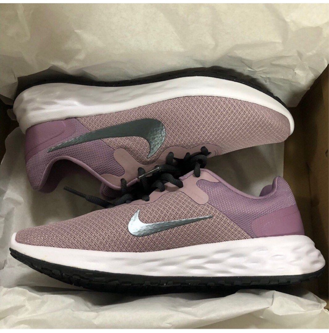 Nike revolution 4 2025 ladies trainers plum