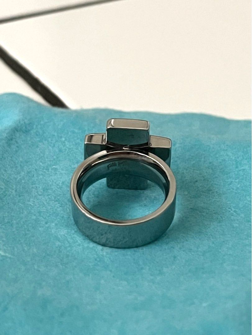 Red cross cheap ring