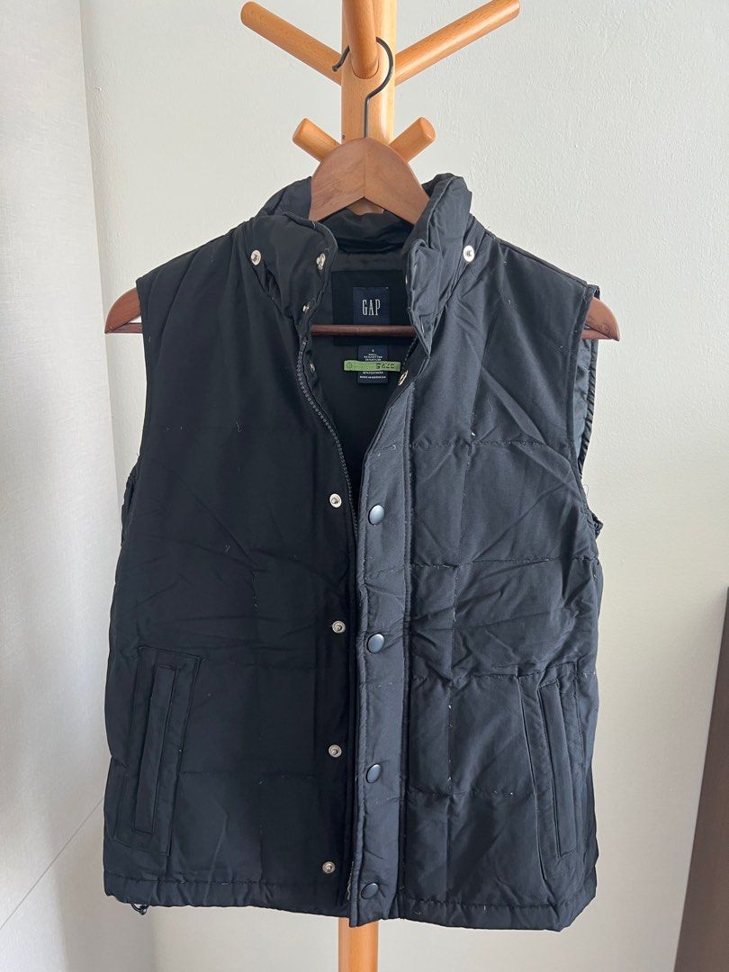 GAP sleeveless jacket with hood