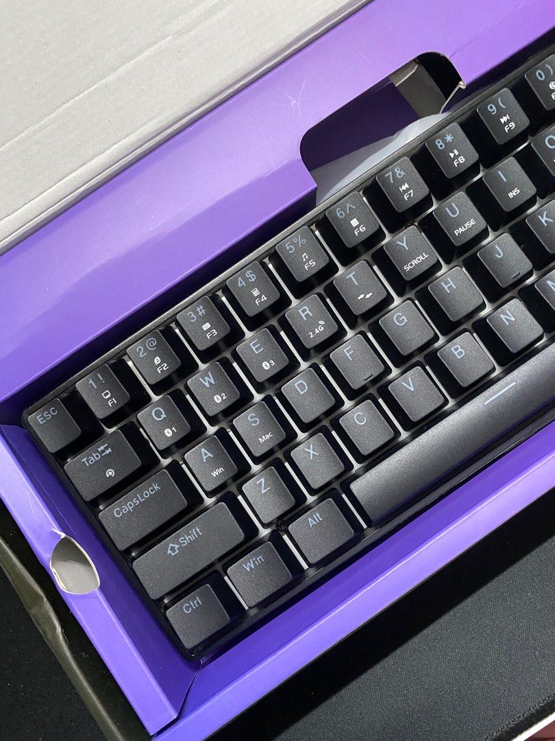 Garuda Gear GG68B 65 Mechanical Keyboard in Black, Computers & Tech