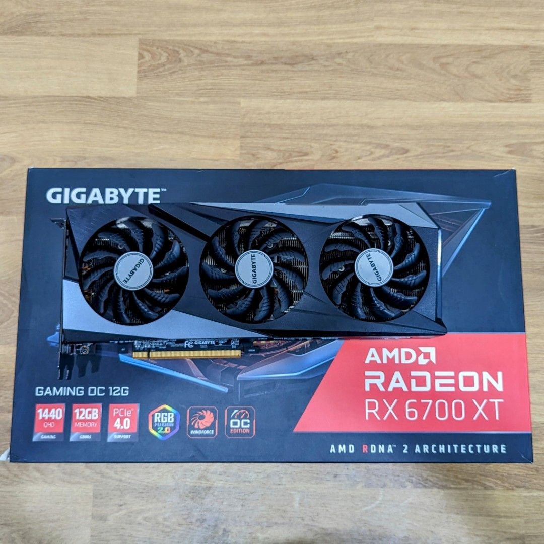 GIGABYTE RX 6700 XT Warranty till Aug 2024 + box + receipt, Computers & Tech, Parts