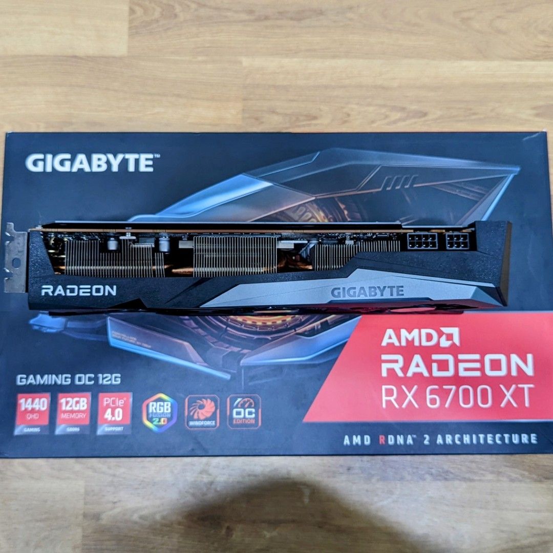 GIGABYTE RX 6700 XT Warranty till Aug 2024 + box + receipt, Computers