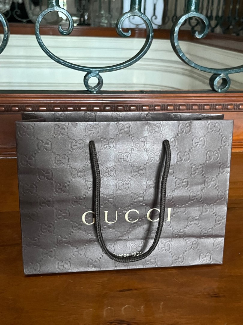 GUCCI PAPER BAG, Luxury, Bags & Wallets on Carousell