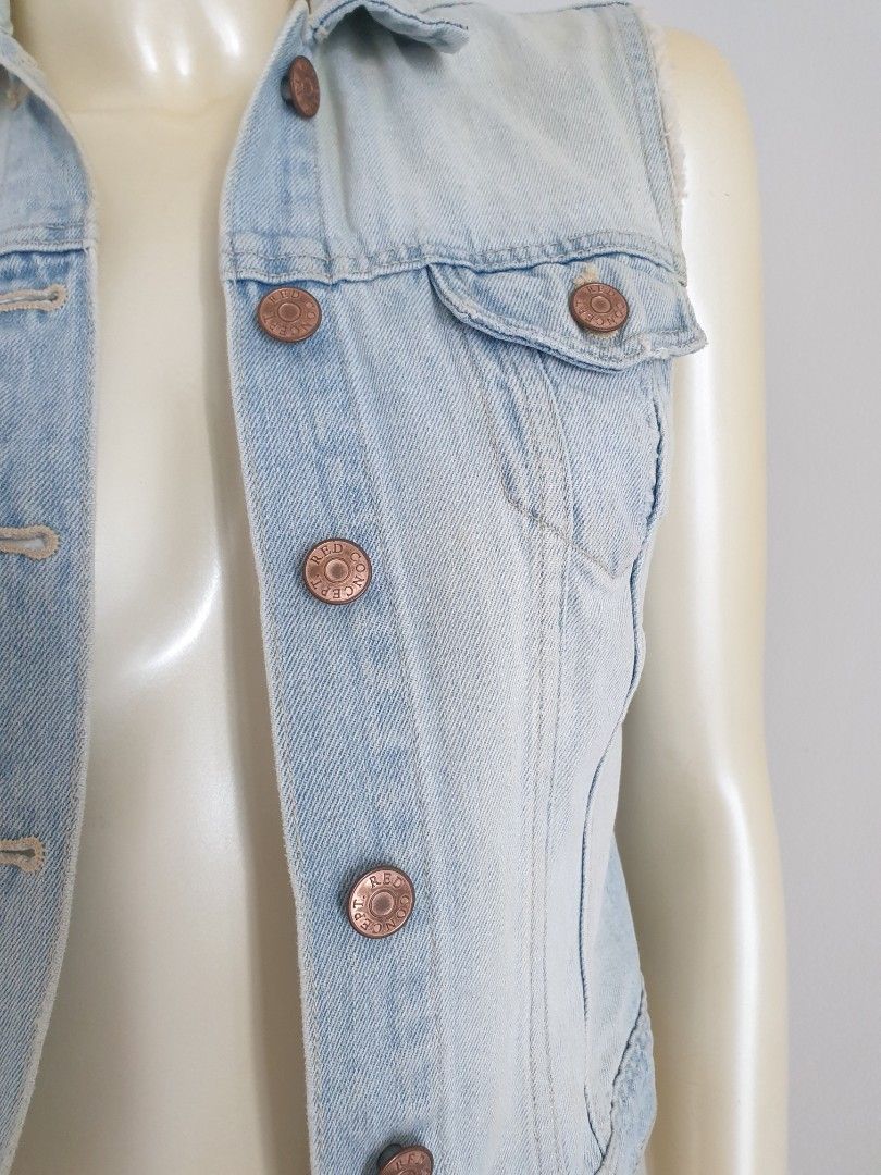H M Denim Vest Women s Fashion Coats Jackets and Outerwear on