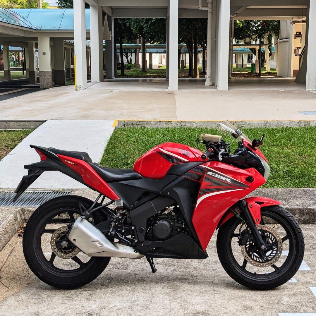 Honda 150 cbr online 2014 price