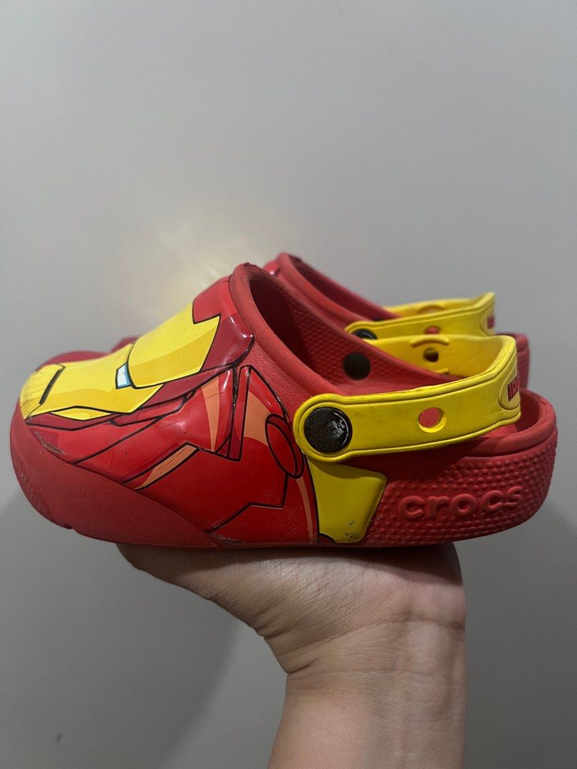 Iron man crocs discount