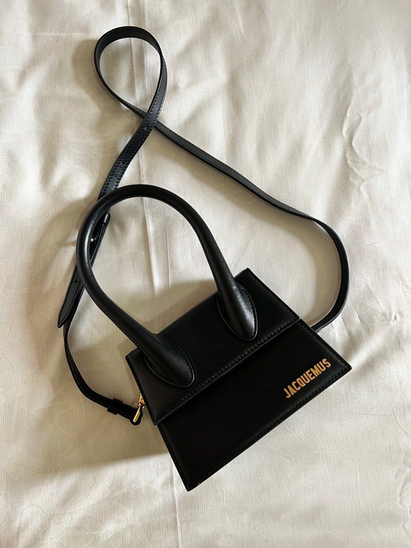PROMO TAS!! Jacquemus Le Chiquito Moyen in Black Leather