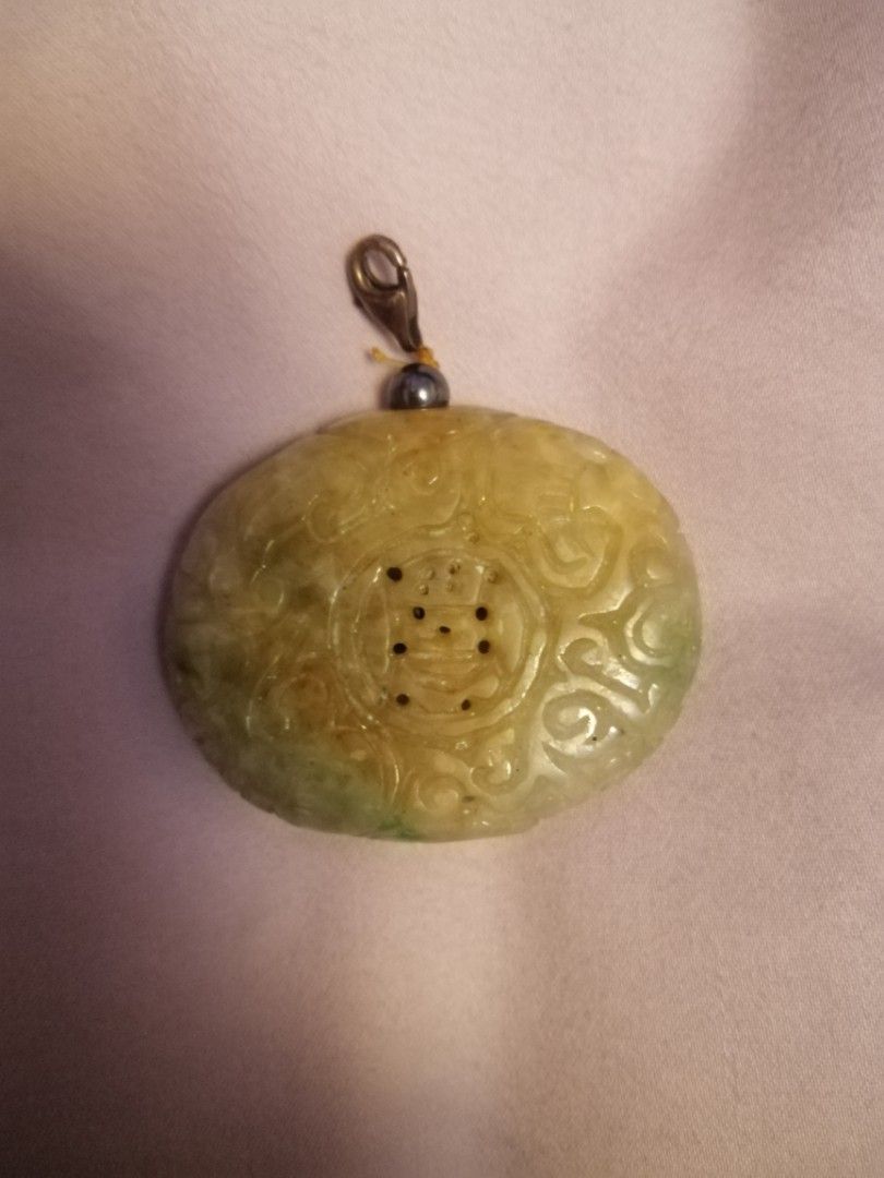Jade Pendant Vintage Hobbies Toys Memorabilia Collectibles