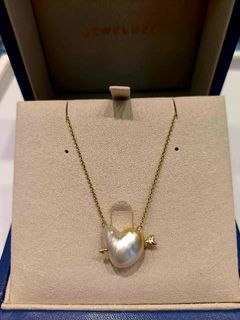 JEWELMER NECKLACE,  Rare heart shape pearl